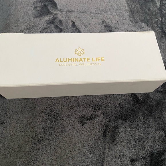 ALUMINUM LIFE ESSENTIAL WELLNESS CANDLES - Picture 6 of 6